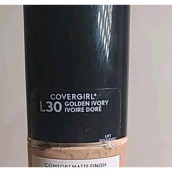 NEW Covergirl TruBlend Matte Made Foundation #L30 Golden Ivory 1 FL.OZ. - Picture 4 of 4